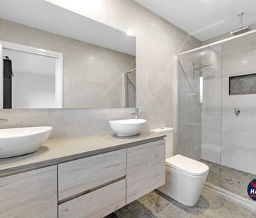 21 Yali Street, TAYLOR ACT 2913 - Photo 1