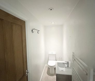 Shophouse Road, Bath - Photo 1