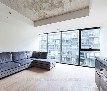 Thompson Residence Lofts 38 , #601 - Photo 2