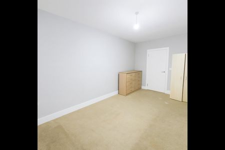 2 Bed Flat, Wembley Hill Road, HA9 - Photo 2