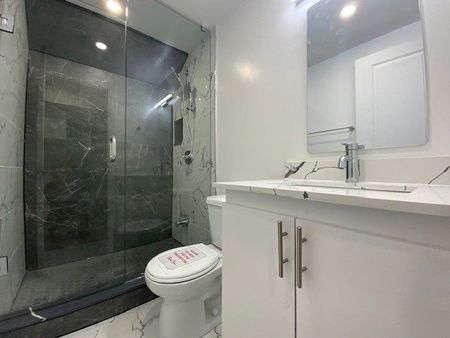 For Lease - 15 Inglis Avenue, Clarington, Ontario - Photo 2