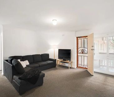 “[Available to Rent]” - Photo 2