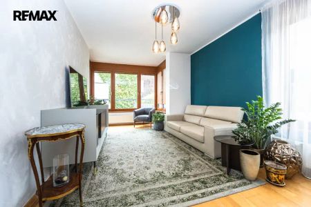 Pronájem zařízeného 2+kk/B + garážové stání - Fotografie 2