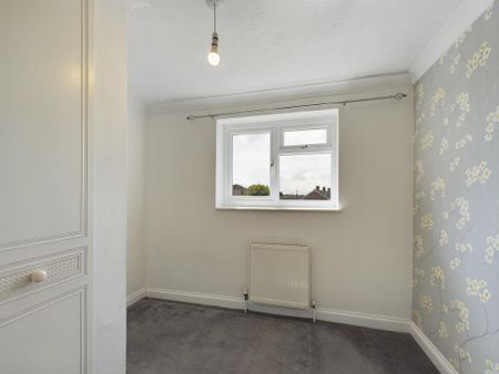 3 bedroom end of terrace house to rent - Photo 5