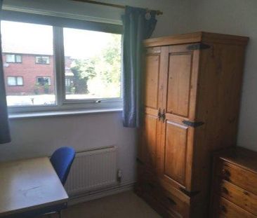 4 bedroom house share to rent - Photo 3