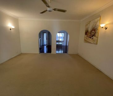 25 Tain Street, Applecross, WA 6153 - Photo 1