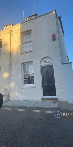 3 bedroom terraced house to rent - Photo 1