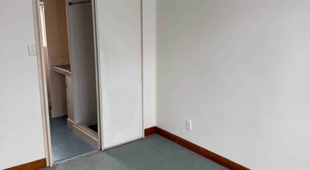 Great Value Property Located in The Bays - Photo 4