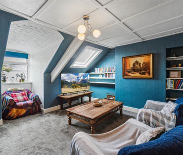 North Hill, Plymouth - Photo 1