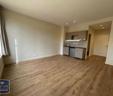 Location Appartement 1 pièce 27m² NARBONNE 11100 - Photo 2