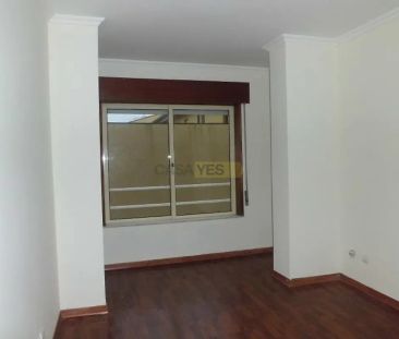 Apartment T2 in Cidade da Maia, Maia - Photo 4