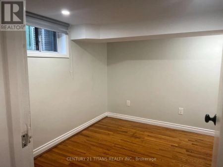 54 NEWLANDS AVENUE - Photo 2