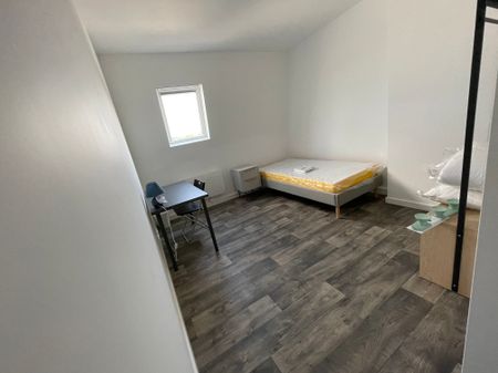 Location Appartement 15m² - Photo 4