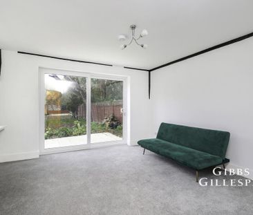 6 bedroom detached house to rent - Photo 2