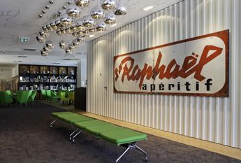 Carrer de Josep Pla, Barcelona, Catalonia 08019