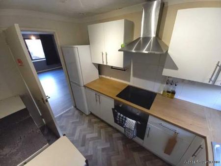 2 bedroom property to rent in Greenock - Photo 3