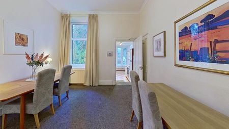 5 bedroom flat to rent - Photo 3