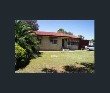 15 Stuart Avenue, Ingle Farm, SA 5098 - Photo 2