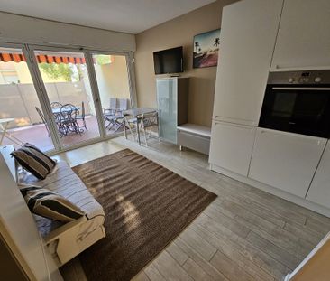 Location Appartement 1 pièce 23m² BANDOL 83150 - Photo 4