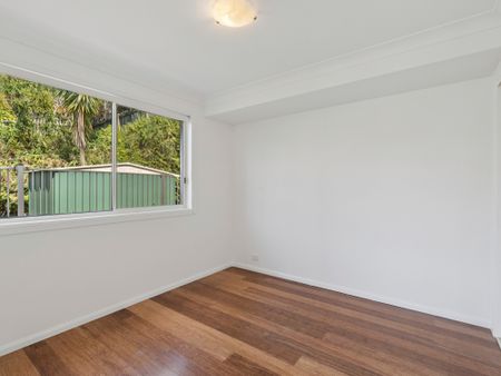 15 Korora Bay Drive, Korora NSW 2450 - House For Rent | Domain - Photo 5