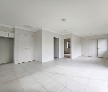 Charming & Private Modern Home in Spring Farm - Photo 1