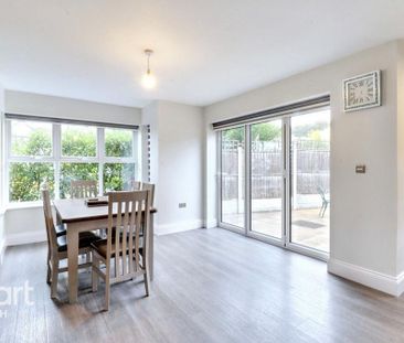 5 bedroom detached house to rent - Photo 5