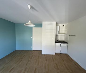 Location Appartement 1 pièce 23m² NANTES 44300 - Photo 3