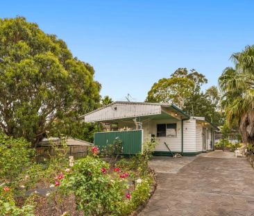 Charming Home in a Peaceful Eltham Setting - Photo 3