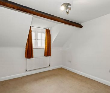 3 bedroom apartment to rent - Photo 2