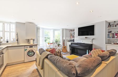Hornsey Lane, Highgate, London, N6 - Photo 4