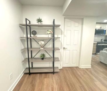 1117 Apolune Street N #B - Photo 4