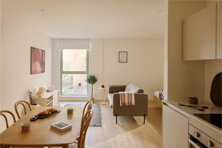 Studio to rent - Photo 2