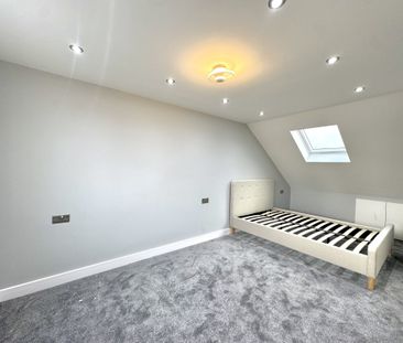 Swan Road, Greater London, TW13 - Photo 3