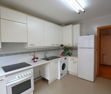 Alquiler de piso en Calle Tirso de Avilés - Photo 6