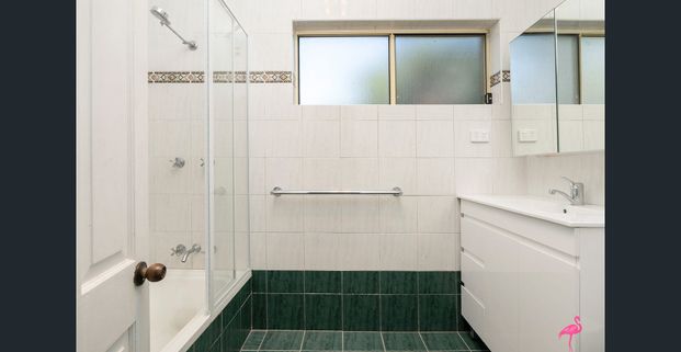 Full Brick Home in Quiet Locale - Photo 1