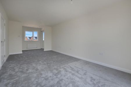 5 bedroom semi-detached house to rent - Photo 4