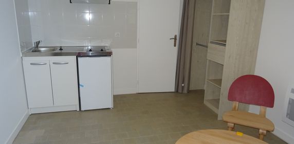 Location Appartement 1 pièce 23m² MONTPELLIER 34090 - Photo 2