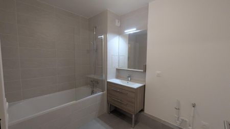 location Appartement T3 DE 64.25m² À CLICHY - Photo 5