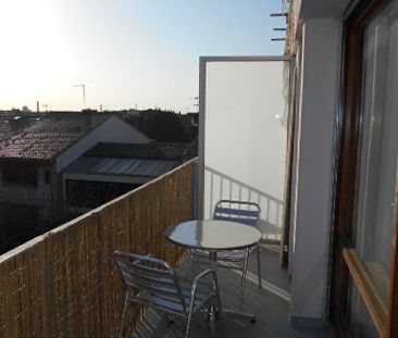 A louer studio T1 rénové meublé + balcon Bordeaux Nansouty - Photo 4