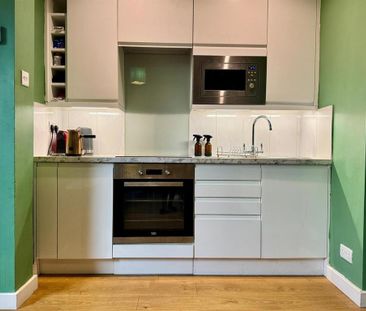 1 bedroom flat to rent - Photo 6
