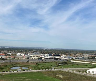 For Lease - 8 Interchange Way Unit# 2102, Vaughan, Ontario - Photo 3