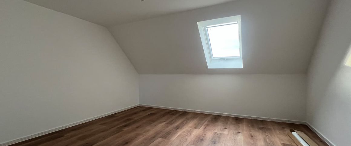 Erstbezug! Tolle Whg. am Werdauer Wald… – ID 2312 - Foto 1