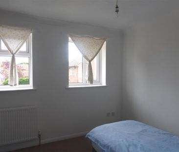 Grove Close - Photo 6