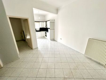 Ενοικίαση κατοικίας, 44 τ.μ., Βύρωνας, 480 € - Photo 2