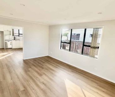 Newly renovated home - Photo 3