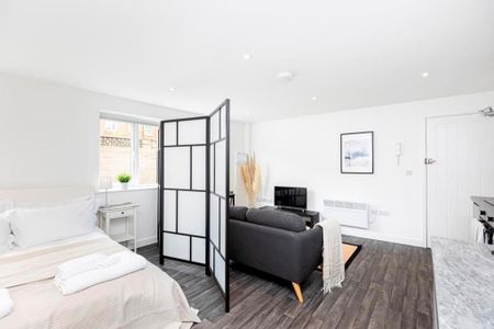 Studio to rent - Photo 5