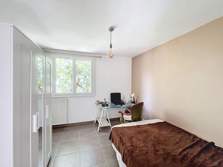 A LOUER - CHAMBRE EN COLOCATION - MEUBLE - AIX SUD - Photo 4