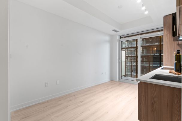 For Lease - 110 Broadway Avenue Unit# 1707S, Toronto, Ontario - Photo 1