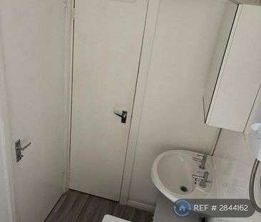 1 bedroom maisonette to rent - Photo 6