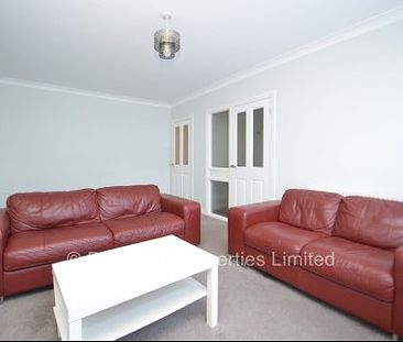 2 Bedroom Flat Foxhill Court Weetwood - Photo 2